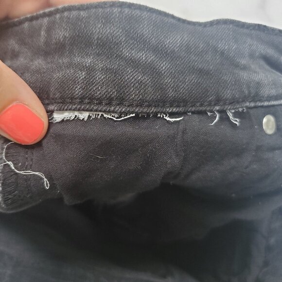 Zara Black Distressed Denim Jean Shorts Women's 4 - Picture 6 of 6